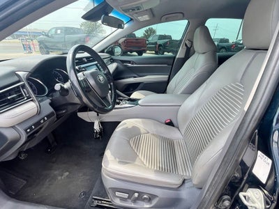 2019 Toyota Camry SE