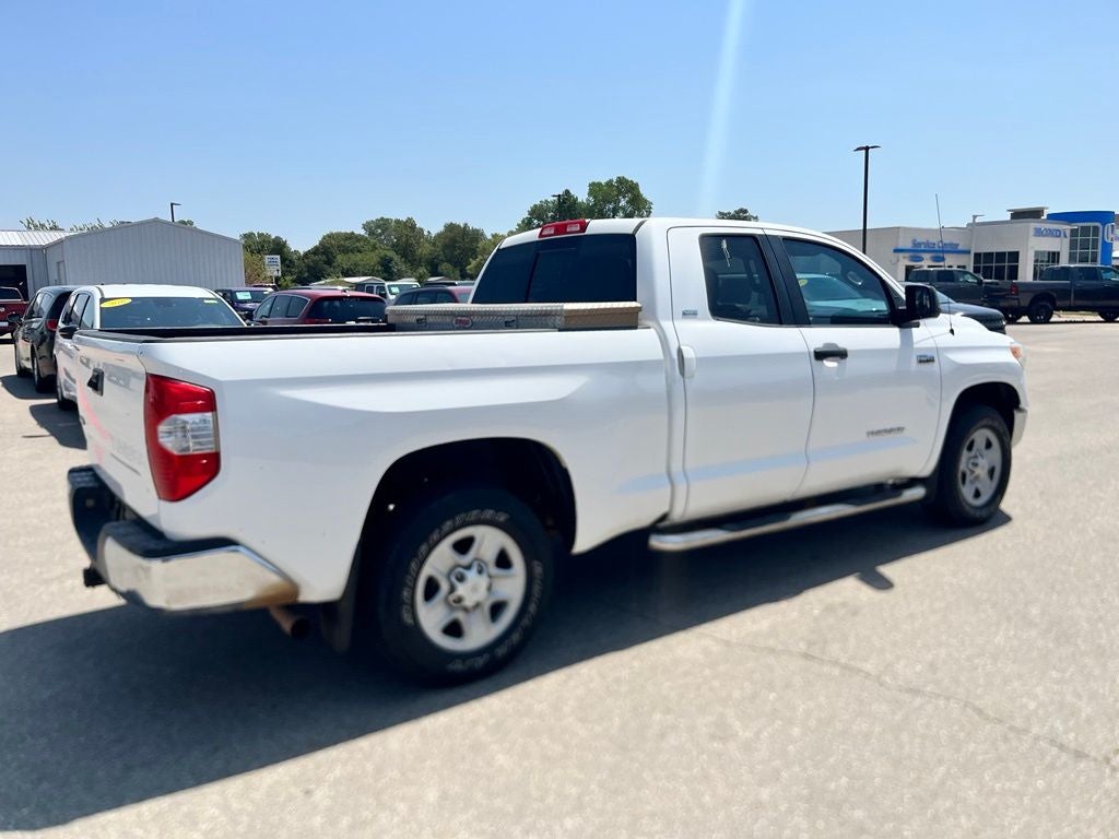 2015 Toyota Tundra SR5 5.7L V8