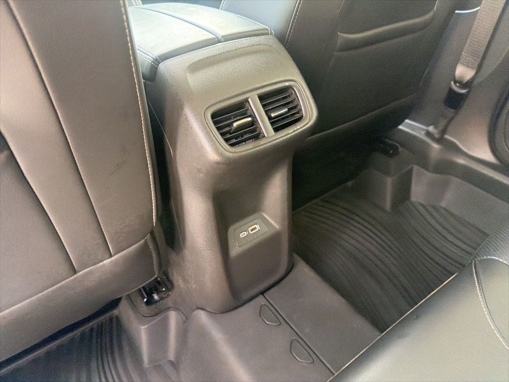 2023 Buick Envision Essence FWD