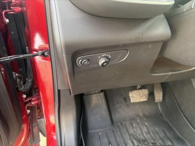2023 Buick Envision Essence FWD