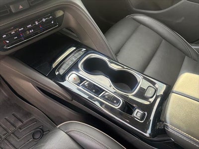 2023 Buick Envision Essence FWD