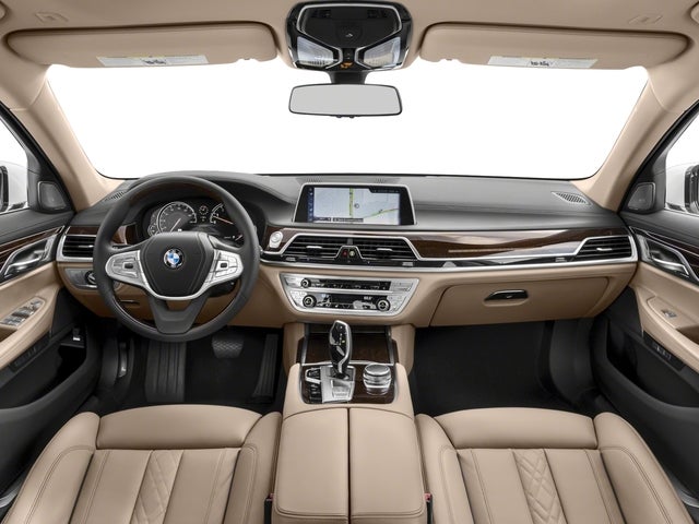 2018 BMW 740i 740i